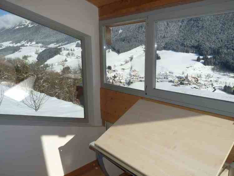 Bureau à manger hébergement dans le Vercors