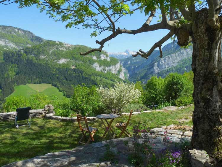 façade Gite vercors la ferme des glénats