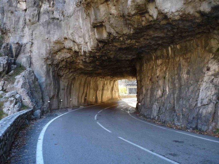 Le site naturel des gorges de la Bourne