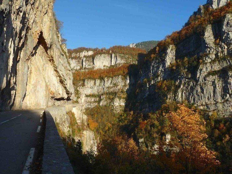 route gorges de la Bourne