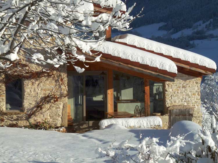 La ferme des Glénats vue de Rencurel