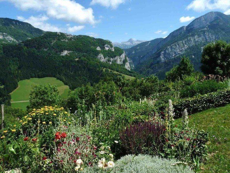 façade Gite vercors la ferme des glénats