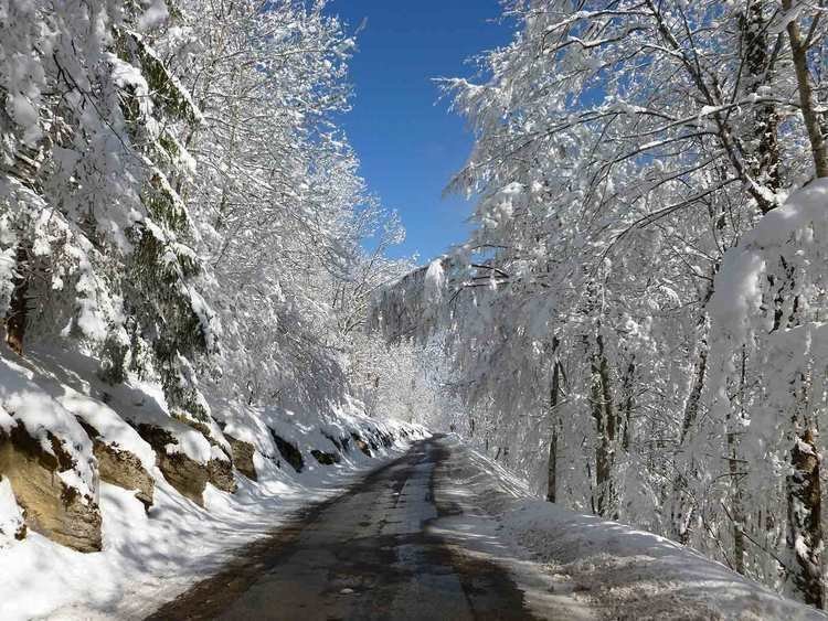 route d'hiver à Rencurel