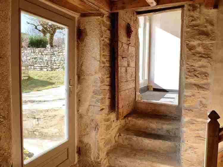 vielles pierres de cachet